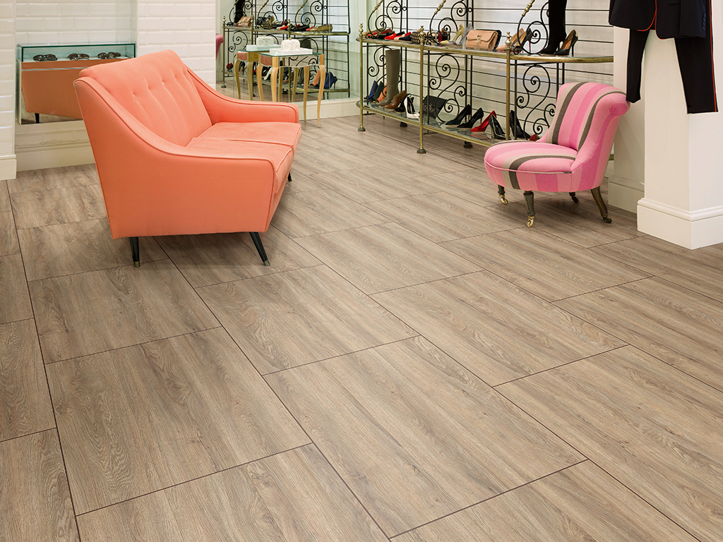 Matches Fashion Outlets, London, United Kingdom. Architect: n/a, 2013. View across shop floor.