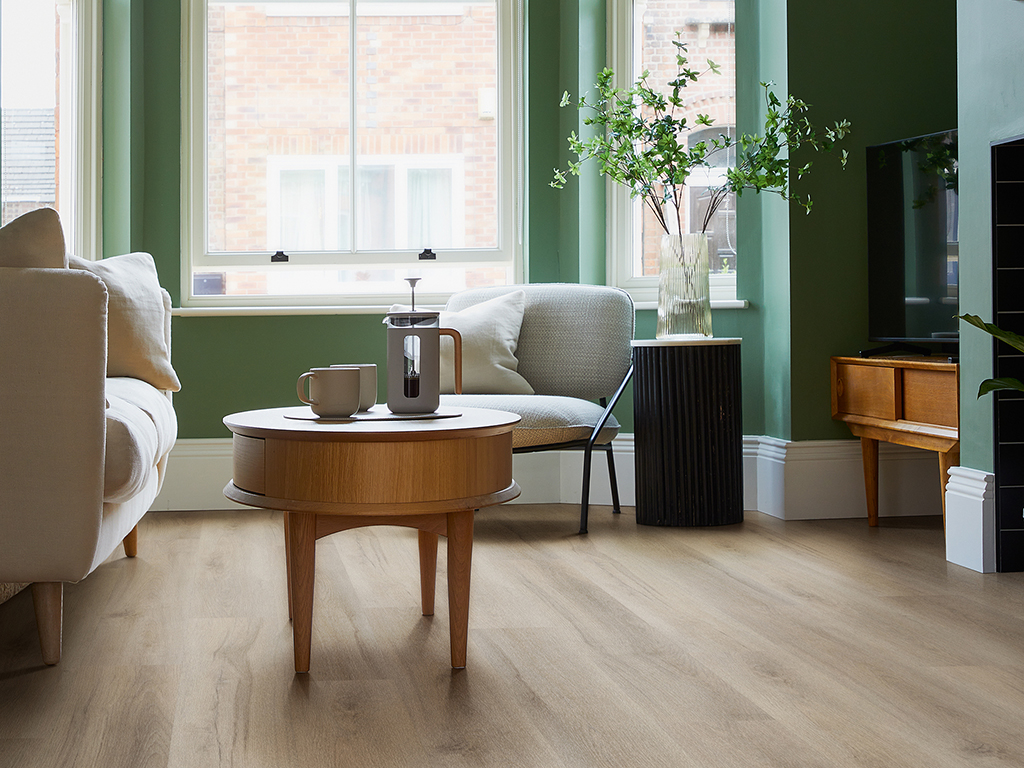Colonia_4383 Natural Bare Oak_Family Room_1024x768px