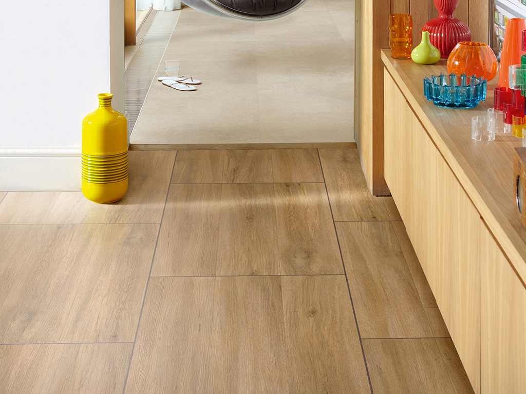 Colonia_4435 English Oak 4435_Open Plan_1024x768px