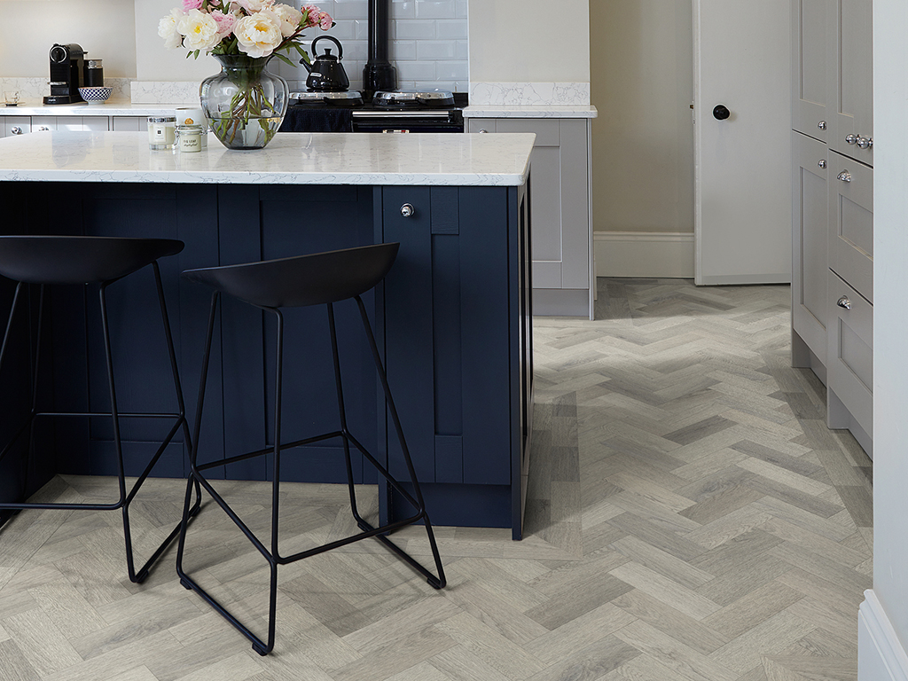 Colonia_4641 Wisteria Oak Small Parquet_Kitchen_1024x768px