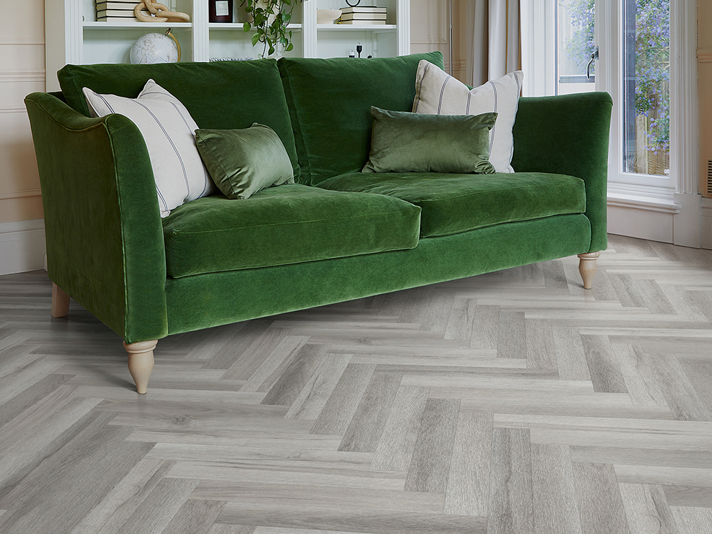 Colonia_4645 Bridgewater Oak Large Parquet_Family Room_1024x768px