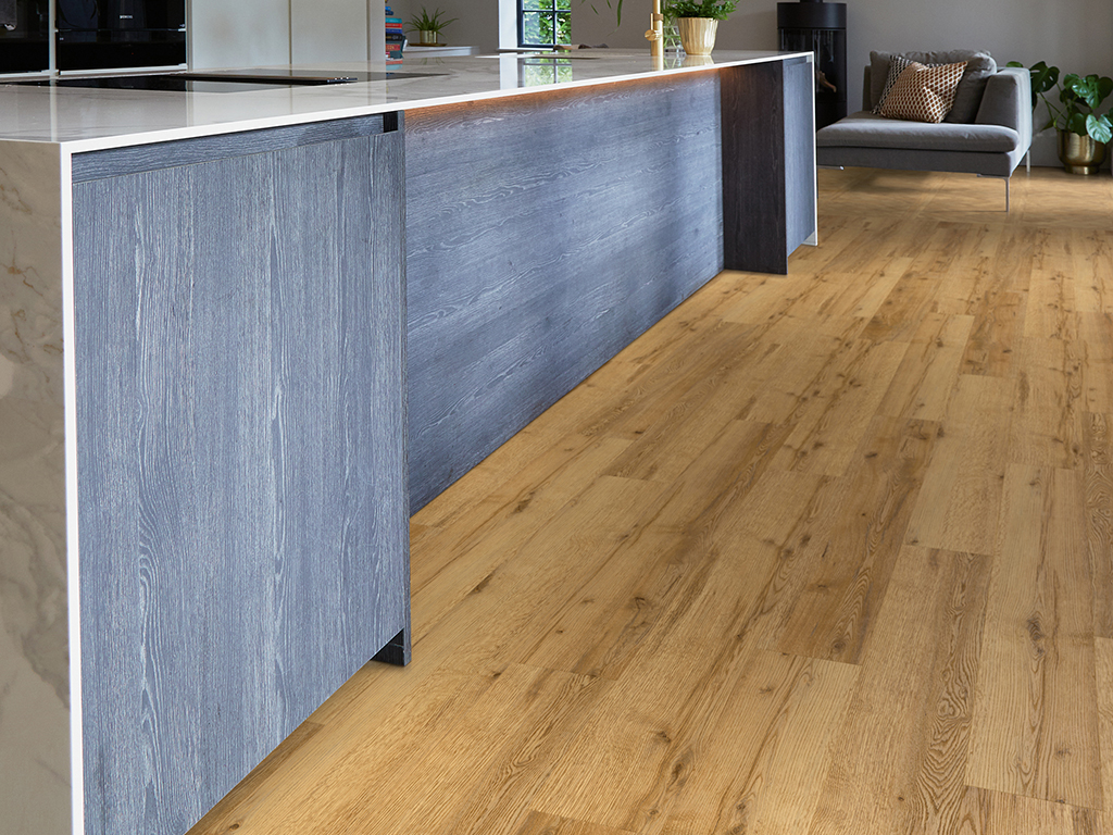 Expona Commercial_Wood_4099 Sherwood_KITCHEN_1024x768px