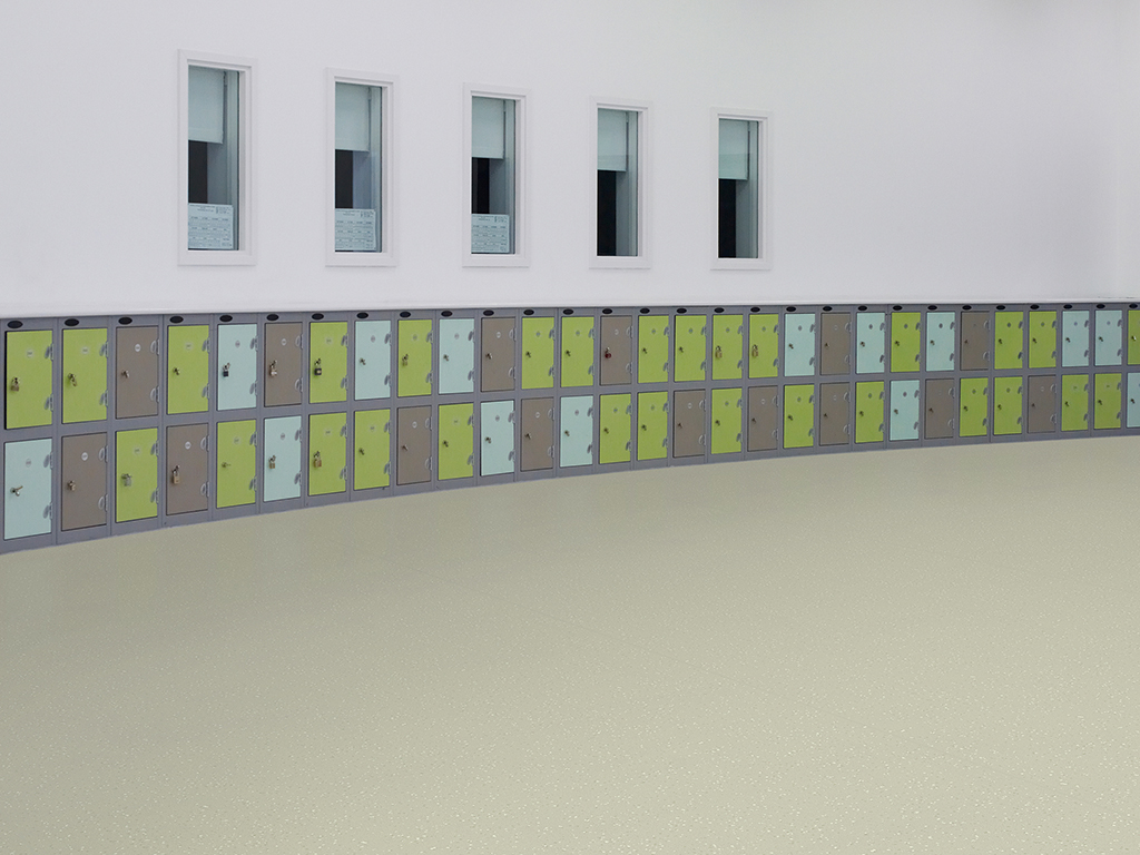 Polysafe Verona PUR_5210 Oregano_Education Lockers_1024x768px