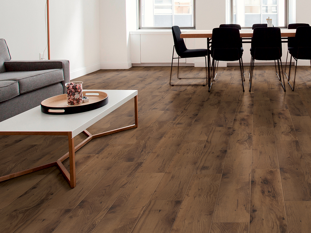 Expona Simplay_2570 Brown WIld Oak_Living_1024x768px